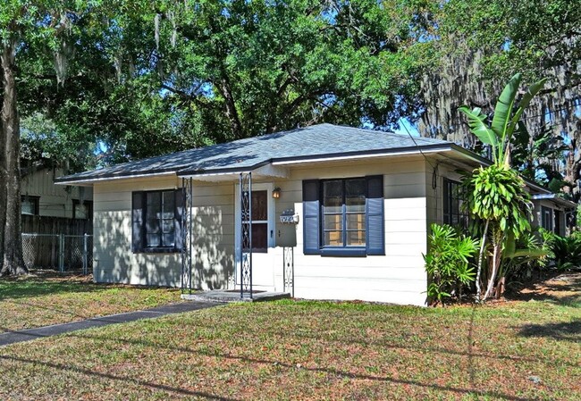 1928 S Ferncreek Ave in Orlando, FL - Building Photo - Building Photo