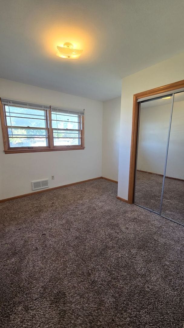 2736 Fairlane Ave in Waterloo, IA - Building Photo - Building Photo