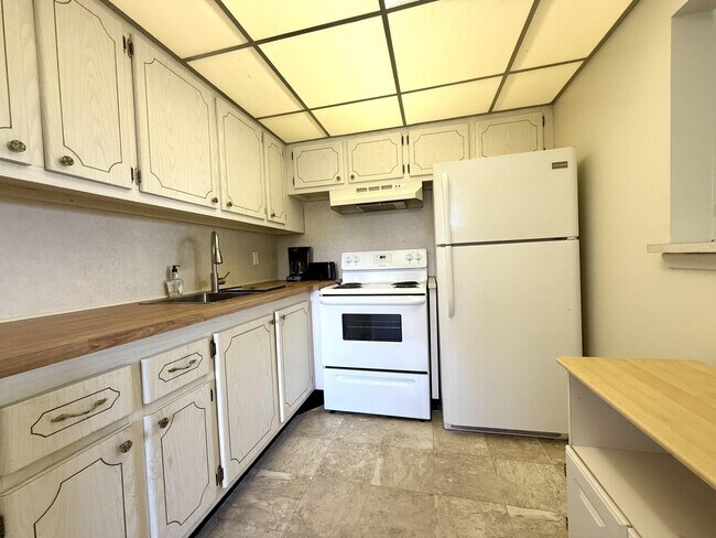 69 Norwich C in West Palm Beach, FL - Building Photo - Building Photo