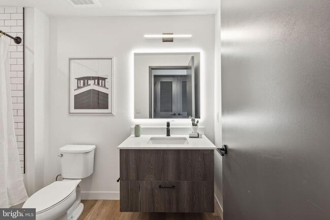 1122 Frankford Ave in Philadelphia, PA - Building Photo - Building Photo