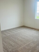 2710 Old Larks Ln in Tracy, CA - Building Photo - Building Photo