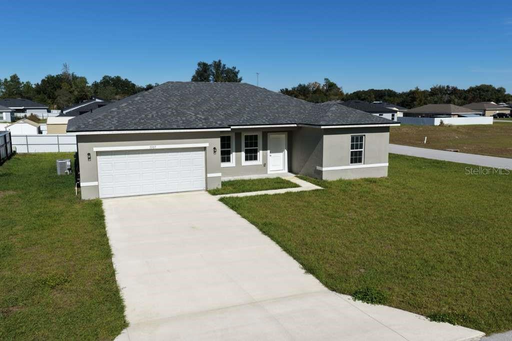 3907 SW 152nd St in Ocala, FL - Building Photo