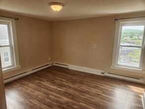30 Mt Pleasant Ave in Leominster, MA - Building Photo - Building Photo