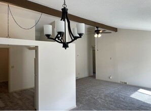 8396 N Akins Rd in North Royalton, OH - Building Photo - Building Photo