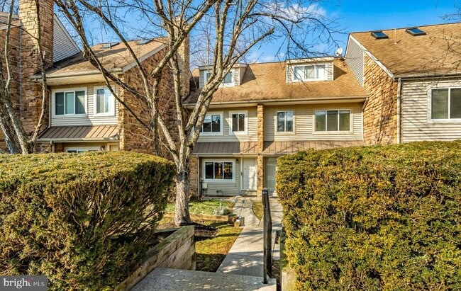 property at 227 Carriage Ct