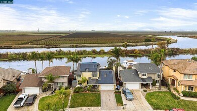 500 Discovery Bay Blvd in Discovery Bay, CA - Building Photo - Building Photo