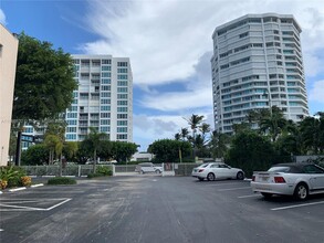 1541 S Ocean Blvd in Pompano Beach, FL - Building Photo - Building Photo