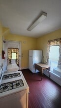 98 Temple St, Unit 98 Temple in Fredonia, NY - Foto de edificio - Building Photo