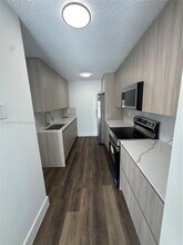 157 NE 12th Ave in Homestead, FL - Building Photo - Building Photo