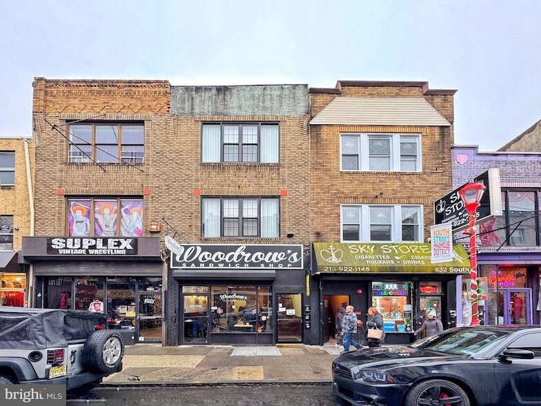 630 South St, Unit AUCMTC in Philadelphia, PA - Building Photo