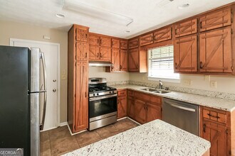 105 Shannon Chase Way in Fairburn, GA - Building Photo - Building Photo