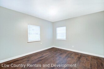 1121 E Park Ave in Savannah, GA - Building Photo - Building Photo