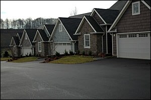 Wakefield Village in Jonesborough, TN - Building Photo