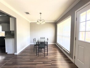 711 Spring Brook Ln in Leander, TX - Building Photo - Building Photo