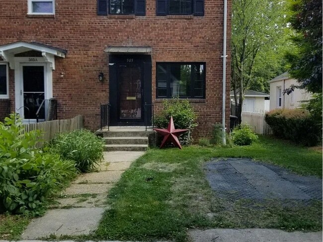 property at 505 E Windsor Ave