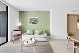 601 NE 1st Ave, Unit ID1227491P in Miami, FL - Building Photo - Building Photo