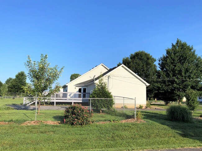 148 Copperridge Trail in Rockvale, TN - Building Photo - Building Photo