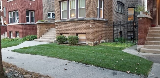 4039 N LONG Ave, Unit G