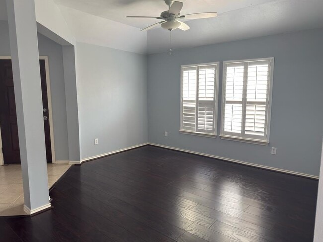 3815 Lake Edinburg Ln in Richmond, TX - Building Photo - Building Photo