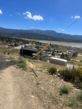 39600 Knob Hill Rd in Big Bear, CA - Building Photo - Building Photo