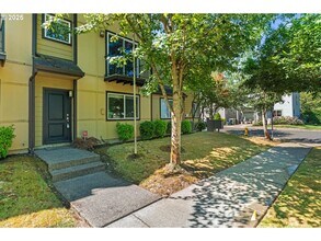 2834 SW Tranquility Terrace in Beaverton, OR - Building Photo - Building Photo