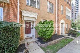 2337 Huntington Station Ct in Alexandria, VA - Building Photo - Building Photo