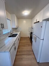 213-223 Wolff St in Oxnard, CA - Building Photo - Building Photo