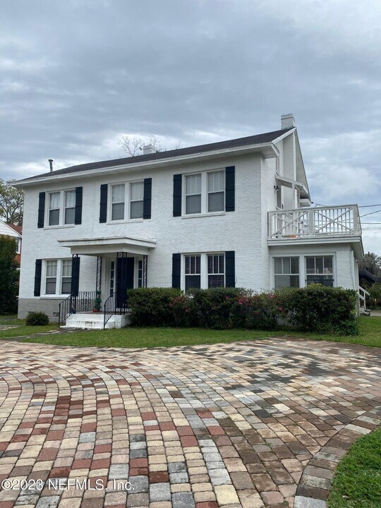 1279 Belmont Terrace in Jacksonville, FL - Building Photo