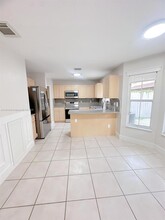 203 Maple Terrace in Davie, FL - Building Photo - Building Photo