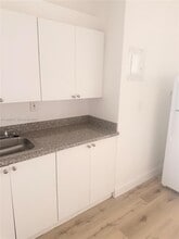 1125 Sharazad Blvd in Opa Locka, FL - Building Photo - Building Photo