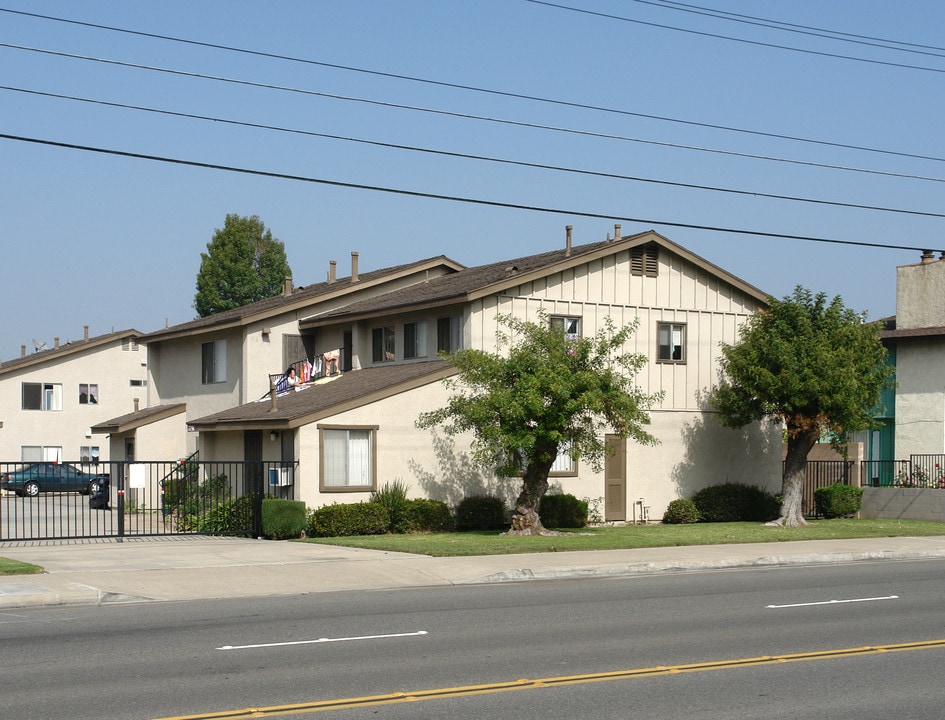 7791 Hazard Ave in Westminster, CA - Foto de edificio