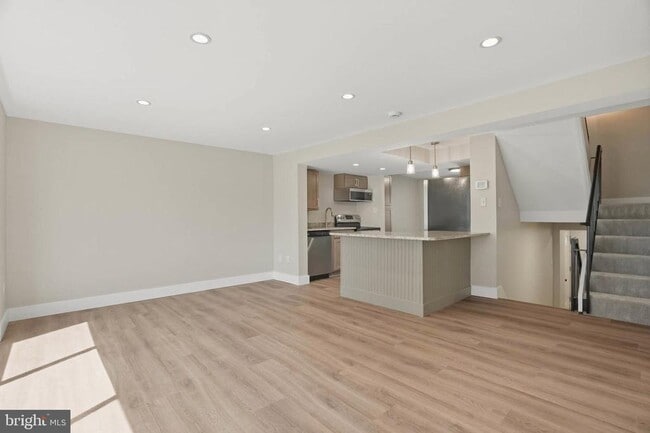 9419 Merryrest Rd in Columbia, MD - Building Photo - Building Photo