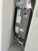 11982 SW 213th St in Miami, FL - Building Photo - Building Photo