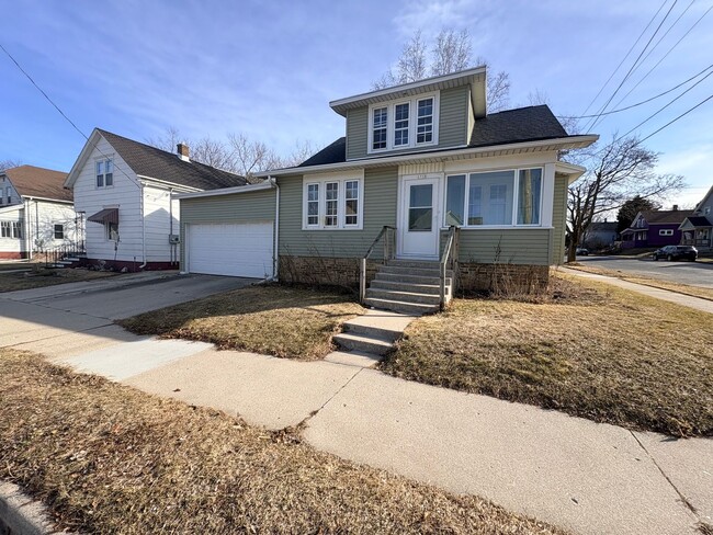 property at 1715 Marshall St