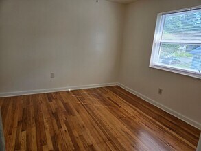 303 Florida Ave in Oak Ridge, TN - Building Photo - Building Photo