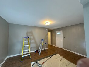 338 N Hook Rd in Pennsville Township, NJ - Foto de edificio - Building Photo