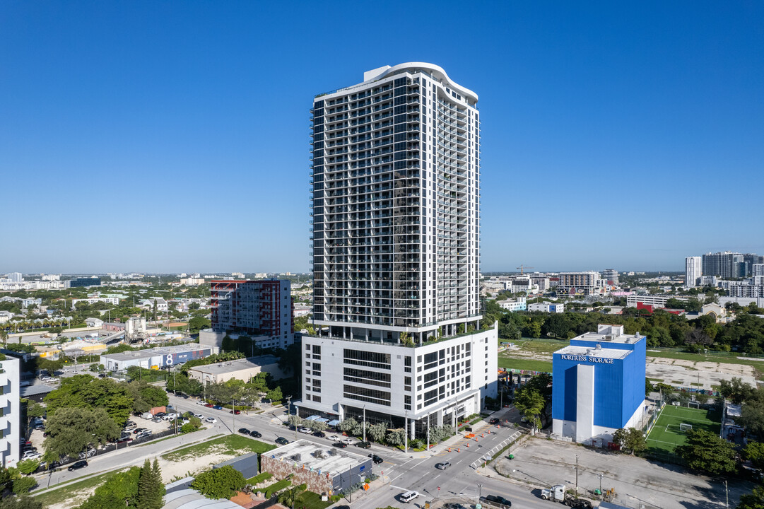 CANVAS in Miami, FL - Foto de edificio