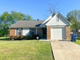 3845 Shadow Oaks Pkwy in Horn Lake, MS - Building Photo