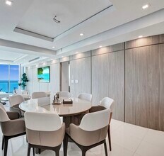 17001 Collins Ave, Unit 2308 in Sunny Isles Beach, FL - Foto de edificio - Building Photo