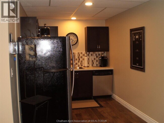 601 Grand Ave E in Chatham, ON - Building Photo - Building Photo