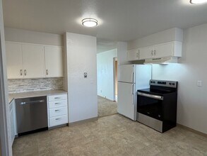 4601 Englewood Ave in Yakima, WA - Building Photo - Building Photo