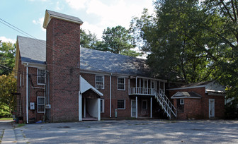 1004 W Main St in Williamston, NC - Foto de edificio - Building Photo