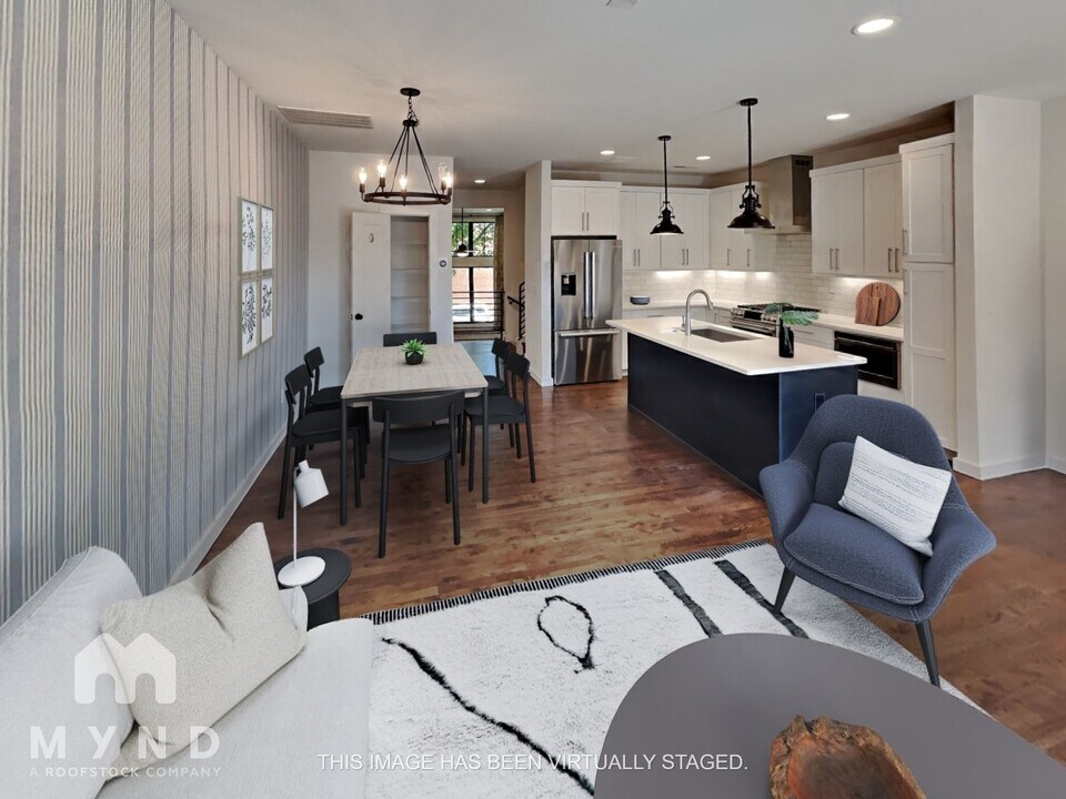 436 E 33rd St in Charlotte, NC - Building Photo