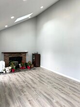 12 Echo Ln in Simsbury, CT - Building Photo - Building Photo