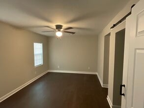 5425 Herndon Blvd in Morrow, GA - Building Photo - Building Photo