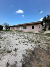 1207-1229 Avenue K in Fort Pierce, FL - Building Photo - Primary Photo