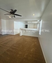 7003 S Beavertail Ln in Tucson, AZ - Building Photo - Building Photo