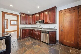 228 Dorchester Ave in Cincinnati, OH - Building Photo - Building Photo