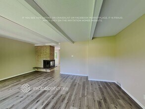 5975 County Rd 26 in Mound, MN - Foto de edificio - Building Photo