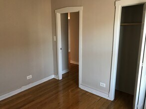 4029 W Melrose St in Chicago, IL - Building Photo - Building Photo
